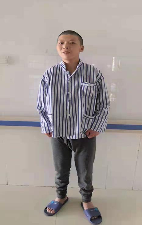 帮他回家：漳州15岁男孩被救助多日，高1米6左右，行为异常-2.jpg