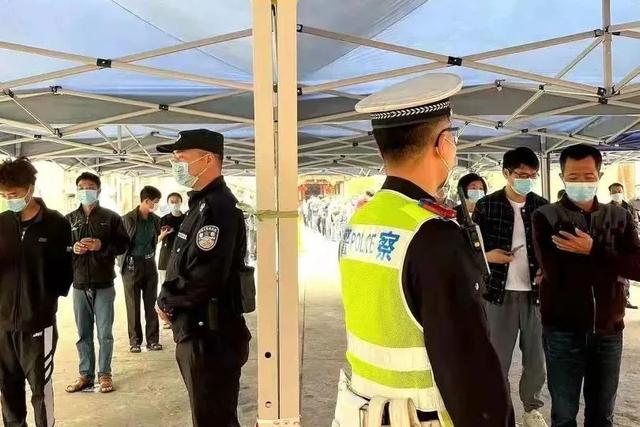 漳州交通健康服务监测前沿的“十三警”，他们“疫”往无前！-51.jpg