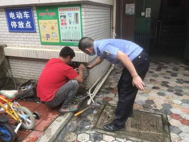 漳州交警进社区，交通安全零距离！-6.jpg