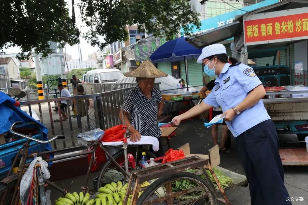 入乡“学”俗，漳州交警教你在农村地区如何开车走路！-11.jpg