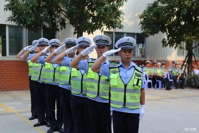 交警比武啦！快看漳州这个交警大队的“华山论剑”｜喜迎二十大 忠诚保平安-11.jpg