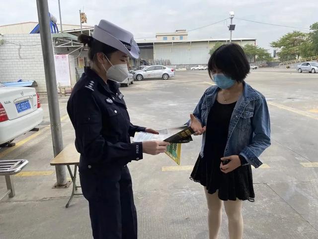 教练车也“体检”？漳州交警进驾校，把好安全第一关！【五个一进驾校】-8.jpg