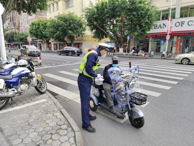 这个元旦假期你去哪了？漳州交警在这里！| 节日我在岗-17.jpg