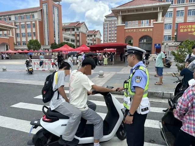 漳州这些学生违规驾驶二轮电动车被抓拍，请家长加强监护！ | 曝光台-12.jpg