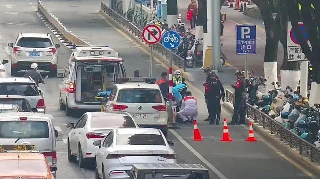漳州交警在路面除了指挥交通，居然还有这么多事！-9.jpg